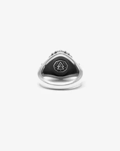 ANELLO CHEVALIER BLACK FATE CON TESCHI E CROCI GOTICHE