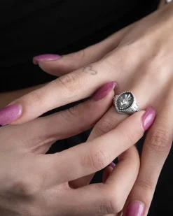 ANELLO CHEVALIER EX ASTRA IN ARGENTO CON CUORE EX VOTO