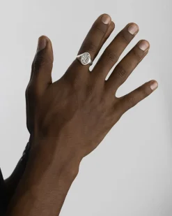 ANELLO CHEVALIER OVALE CON LOGO AC MILAN IN ARGENTO CON INCISIONE PERSONALIZZABILE