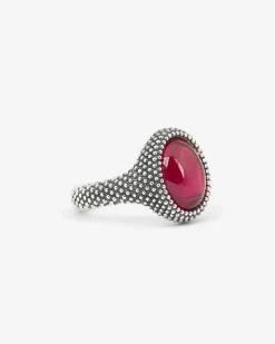 ANELLO CHEVALIER OVALE PUNTINATO CON PIETRA ROSSA