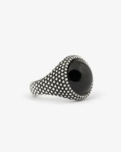 ANELLO CHEVALIER TONDO PUNTINATO CON PIETRA NERA