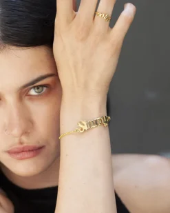 BRACCIALE PERSONALIZZABILE CON NOME TRAFORO CON FORZATINA