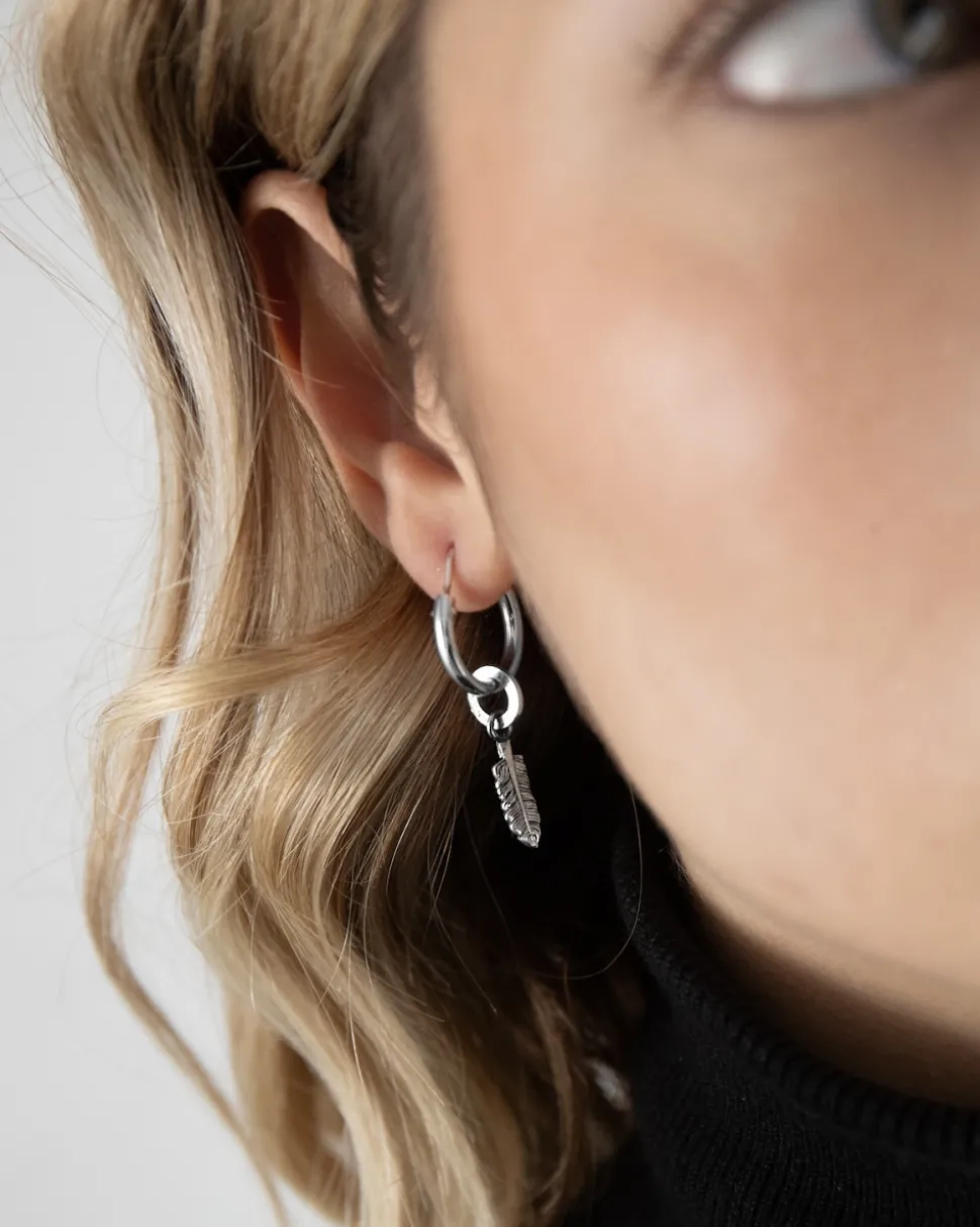 CIONDOLO MINI CHARM PIUMA IN ARGENTO
