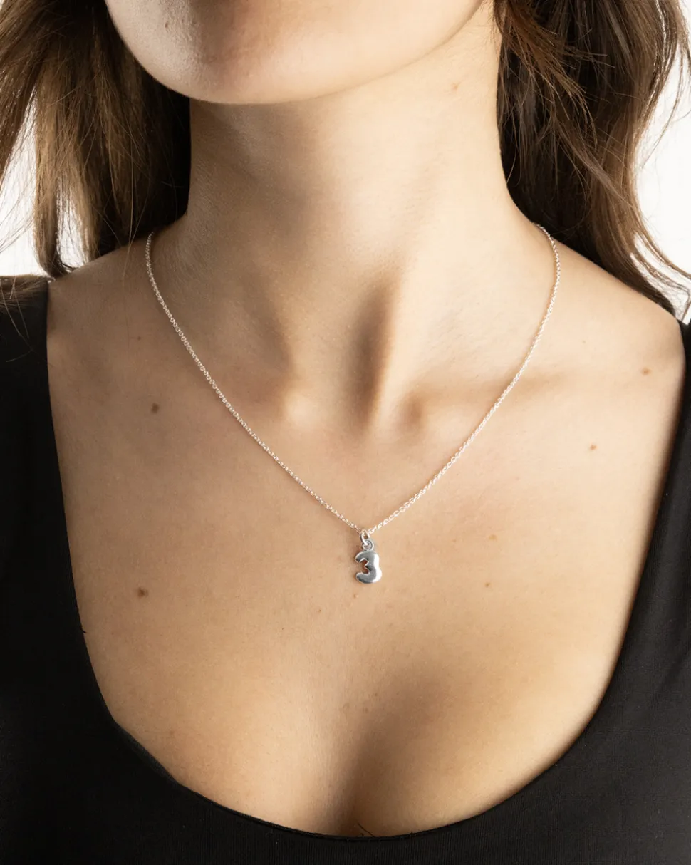 CIONDOLO NUMERO BOLD IN ARGENTO