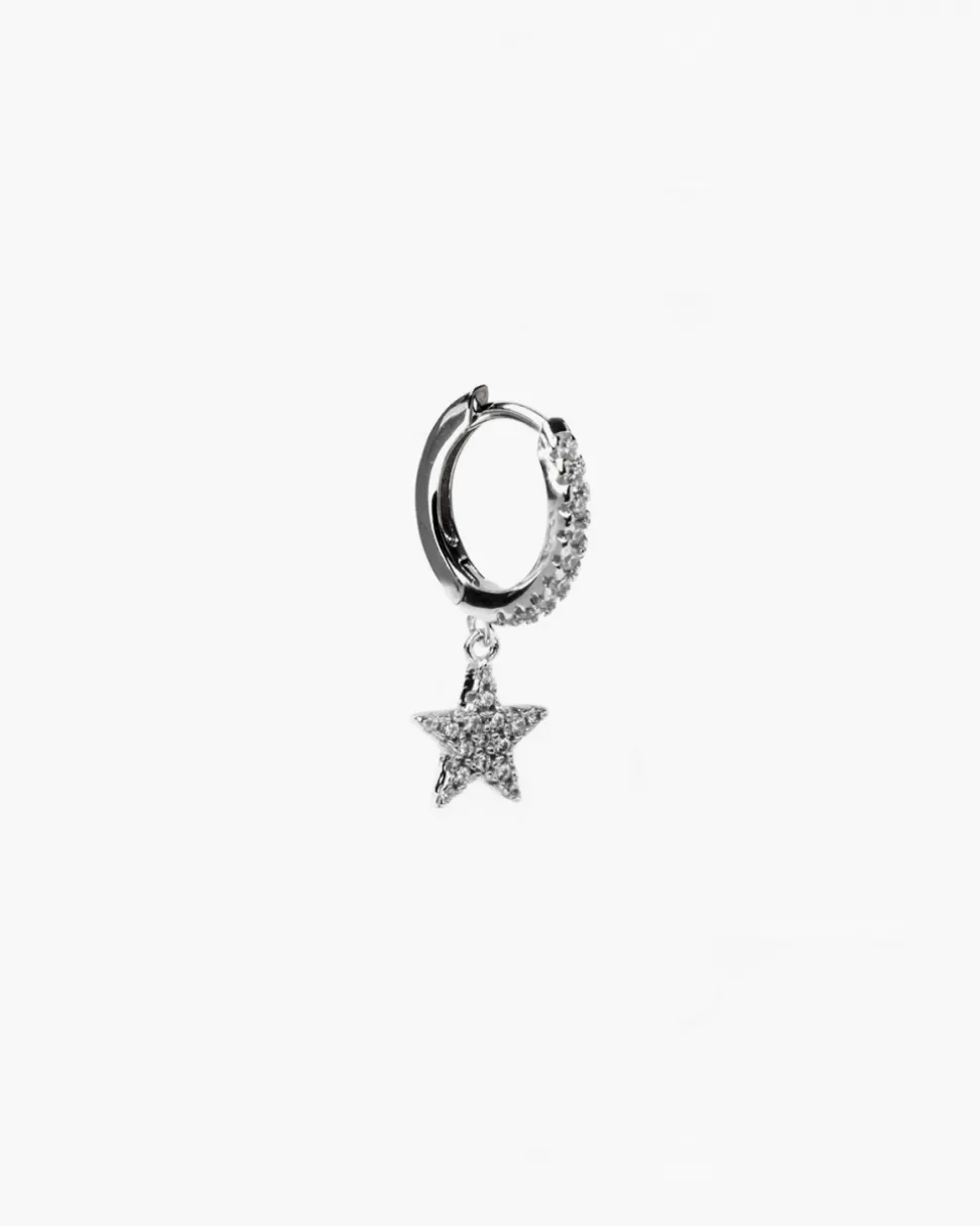 ORECCHINO CON CHARM A STELLA CON BRILLANTI