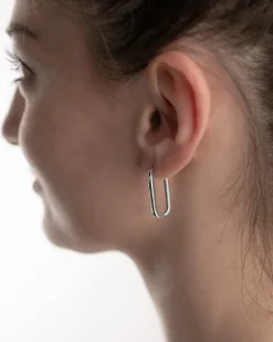 ORECCHINO OVALE SQUADRATO MEDIO SLIM IN ARGENTO RODIATO