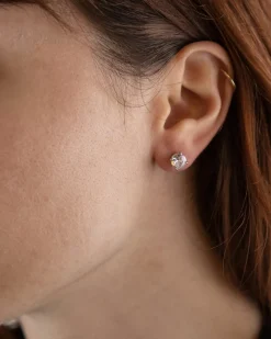 ORECCHINO PUNTO LUCE IN ARGENTO RODIATO